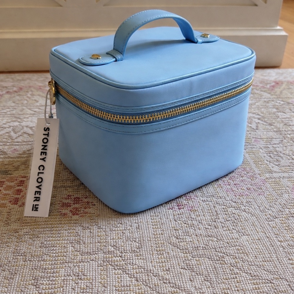 NWT Stoney clover vanity bag